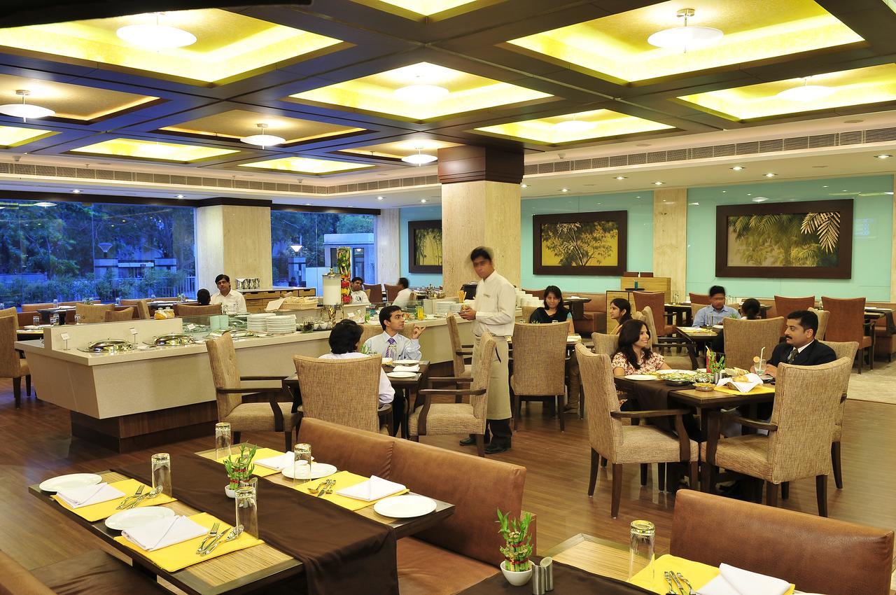 坎贝格朗德酒店 阿穆达巴 外观 照片