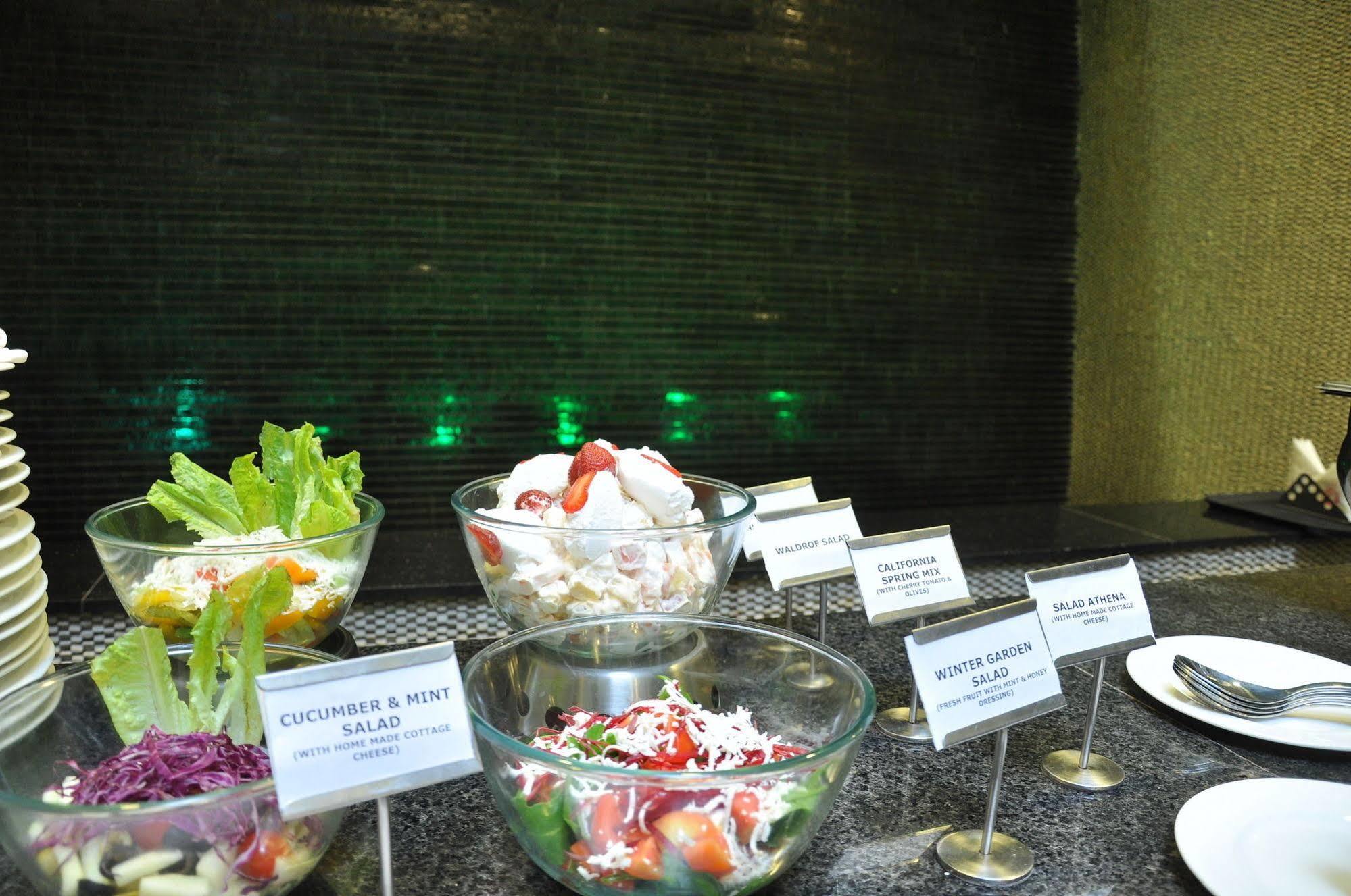 坎贝格朗德酒店 阿穆达巴 外观 照片
